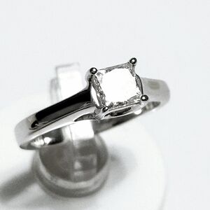 18K Gold 0.50ct Diamond Princess Gold Ring w/ Certificate